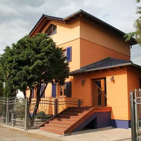 Seaside Villa Lipsia